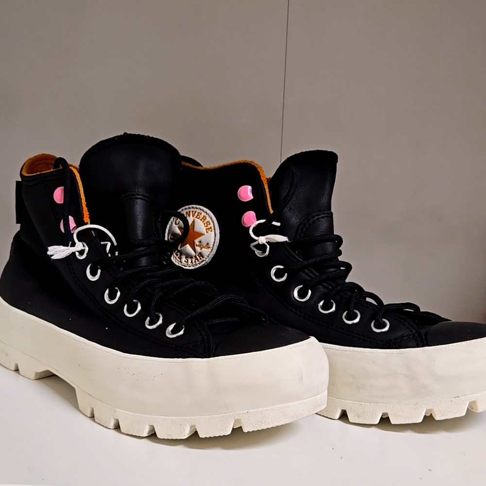 Converse Chuck Taylor All-Star Womens High Top Platform Sneakers Black Leather